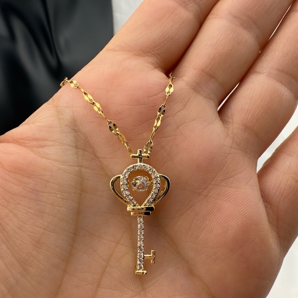 Anthropologie Elegant Gold Key Necklace – Crystal Accent Pendant - Picture 4 of 4